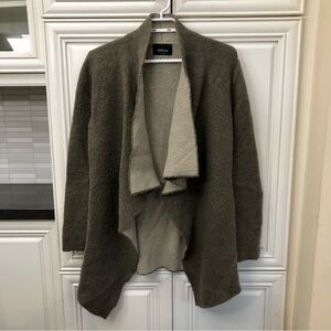 Zara Knit women’s cardigan sweater